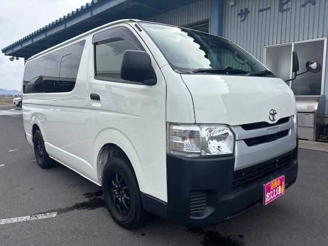 トヨタ ハイエースバン 