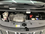 エンジンルーム普段は見えないエンジンルームですが、お手入れが大切な場所ですね。トヨタカローラ名古屋のU-Carはエンジンルームも仕上げております