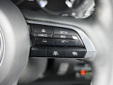 前走車両の速度に合せて、自車の速度を調整できる「MRCC(マツダレーダークルーズコントロール)」を装備しています。