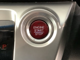 ワンプッシュでエンジンのスタート、ストップが出来て便利です。