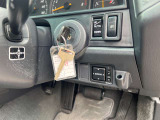 当社では皆様が気軽に購入しやすい価格のお車をご用意しております。格安車でもしっかりと法定整備を行い安心安全な状態にしてのお渡しですので是非お気軽にお問合せ下さい!!