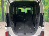 後席を格納すると、これだけの広さが!シーンに合わせたシートアレンジで、大きな荷物も積むことが出来ます♪