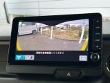 マルチビューカメラ搭載!!!駐車時や見通しの悪い交差点やT字路など、約180度見渡せるフロントカメラがワンボタンで運転をアシストします!