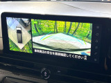 【アラウンドビューモニター】専用のカメラにより、上から見下ろしたような視点で360度クルマの周囲を確認することができます☆死角部分も確認しやすく、狭い場所での切り返しや駐車もスムーズに行えます。
