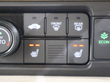 シートヒーター装備付き車!!座席に埋め込まれた電熱線によりシートを暖めることが出来る装備で、温められたシートは、寒い冬には最適です!!