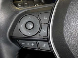 ステアリングスイッチ装備!運転しながら手元でオーディオの操作などができます。
