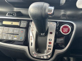 【 シフト 】シフトも操作しやすく快適なドライブを楽しんでいただけます。