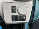 運転席操作部です!わからないスイッチ類や操作部はお気軽にお問い合わせ下さい!