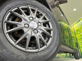 【13インチアルミホイール】外観にマッチしたアルミホイールを装着しております。各種アルミホイールや、スタッドレスタイヤも取扱いしております。是非ご相談ください♪