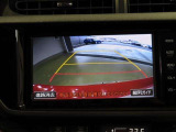 バックガイドモニターで、後方を確認しながら安心して駐車することができます。運転初心者も熟練者も必須の機能ですよ!