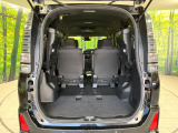 普段のお買い物や通勤、送迎等に十分な荷室スペースを確保しております。セカンドシートを倒すと、大きな荷物の積載も可能です♪