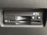 【ETC】高速道路の料金所をストレスなく通過!話題のスポットやサービスエリアに多い「スマートIC」利用時は必須のアイテムです。当店でセットアップを実施、ご納車当日からすぐにご利用いただけます!