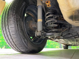 お車を安心してお乗りいただく為には、足回りの定期点検が欠かせません。サービスサポート(有償保証)では無料点検もご提供しており、安心のカーライフをお過ごしいただけるサポート体制が整っています。