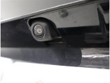 バックカメラが付いているので後方確認が非常にしやすいです。今や運転初心者も熟練者も必須装備!ついていて損はないですね♪