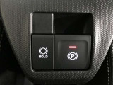 電動パーキングブレーキを搭載。