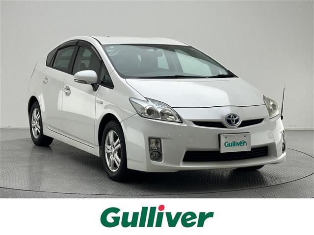 トヨタ プリウス 