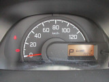 大きく見やすいメーターパネル!走行距離が少ないのも良いですね!