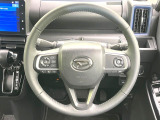 ステアリングも使用感が少なく、きれいな状態となっております♪