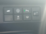 運転席操作部スイッチの画像です。