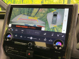 【パノラミックビューモニター】専用のカメラにより、上から見下ろしたような視点で360度クルマの周囲を確認することができます☆死角部分も確認しやすく、狭い場所での切り返しや駐車もスムーズに行えます。