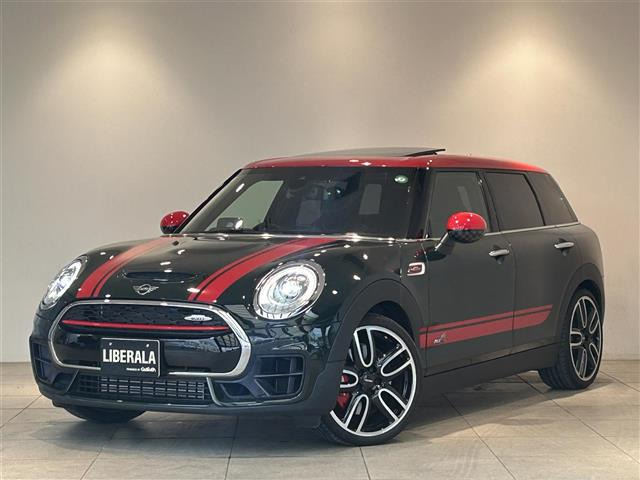 ミニクラブマン ジョン・クーパー・ワークス 4WD サンルーフ