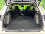 普段のお買い物や通勤、送迎等に十分な荷室スペースを確保しております。セカンドシートを倒すと、大きな荷物の積載も可能です♪