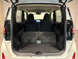 リヤシートを倒した状態です☆荷物もたくさん載せられます♪