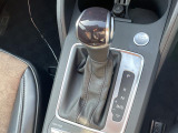 【シフトレバー】シフトの操作がしやすく快適なドライブを楽しんでいただけます!