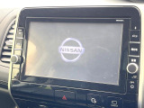 【純正9型ナビ】人気の純正ナビを装備しております。ナビの使いやすさはもちろん、オーディオ機能も充実!キャンプや旅行はもちろん、通勤や買い物など普段のドライブも楽しくなるはず♪