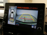 バックガイドモニターで、後方を確認しながら安心して駐車することができます。運転初心者も熟練者も必須の機能ですよ!