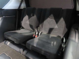 サードシートも汚れや擦れもなくきれいです