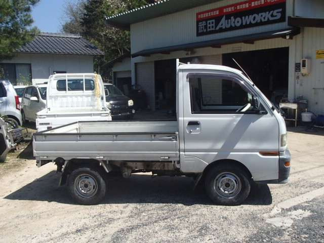 三菱 ミニキャブトラック TS 4WD の中古車詳細 (137,000km, カルガリー 