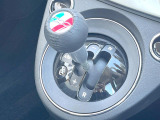 ●シフトノブの使用感も少なく、良好な状態です。
