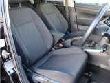 運転席のシートはヘタリも少なく、コンディション良好です。