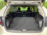 普段のお買い物や通勤、送迎等に十分な荷室スペースを確保しております。セカンドシートを倒すと、大きな荷物の積載も可能です♪