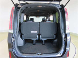 広々としたラゲージスペースを備えています。大きなものや長さのある荷物もしっかりと積み込めます。