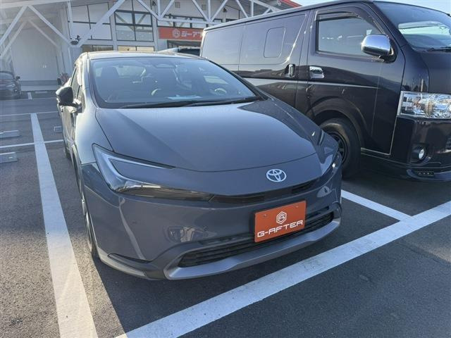 プリウス 1.8 U 禁煙車 純正8インチディスプレイ