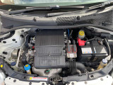 【エンジンルーム】エンジンの調子も良好です。ご納車前にはオイル類の交換はしっかりさせていただきます。