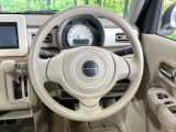 ステアリングも使用感が少なく、きれいな状態となっております♪