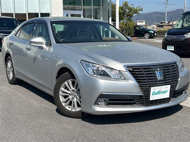 クラウン ハイブリッド 2.5 ロイヤルサルーン 修復歴無し