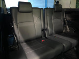 3列目シートはもちろん状態良好☆大人でもゆったりと座って頂けますので、大人数でのお出かけもラクラクです♪ご家族で、気の知れた仲間で、ドライブに行くのが楽しみですね♪