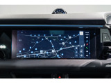 ポルシェ純正PCMナビ搭載です。