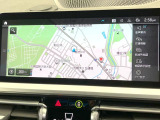 ●純正ナビ:一体感のあるナビは、高級感ある車内を演出してくれます。オーディオ機能も充実しておりますので、運転もより楽しめます♪