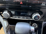 ★オ-トエアコン★温度設定だけで車がいつも快適に自動調整します♪風量や吹き出し口も自動で行われます。もちろんお好みの設定にも調整可能です♪