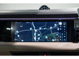 ポルシェ純正PCMナビ搭載です。