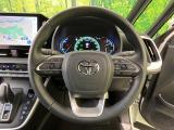【純正革巻きステアリング】上質な革を使用することで、手にしっかり馴染みとても運転しやすいハンドルです♪