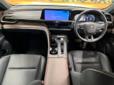クラウンクロスオーバー 2.5 G アドバンスト レザー パッケージ E-Four 4WD 
