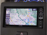 【ナビ】ナビ付いてます。初めての旅先やドライブでも安心して目的地まで案内してくれます。