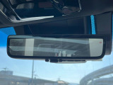 【デジタルインナーミラー】カメラが撮影した車両後方の映像をルームミラー内に表示。クリアな視界で状況の確認が可能です!※ドラレコ機能ご利用には別途SDカードをご用意いただく場合があります。