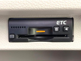 【ETC】高速道路の料金所をストレスなく通過!話題のスポットやサービスエリアに多い「スマートIC」利用時は必須のアイテムです。当店でセットアップを実施、ご納車当日からすぐにご利用いただけます!